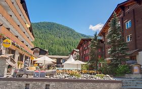 ホテル ブリストル